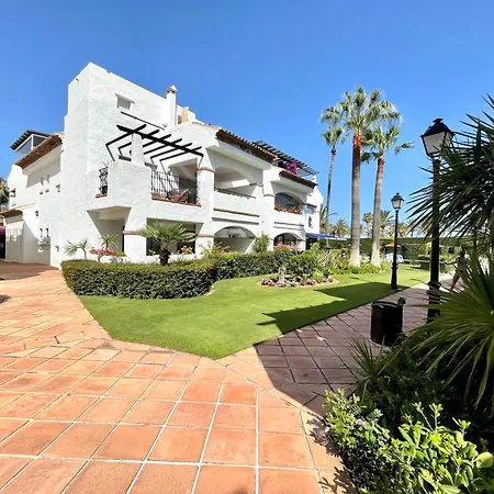 Solguest A 7 Minutos De Puerto Banus 1ª Linea Playa!!! Апартаменты Марбелья